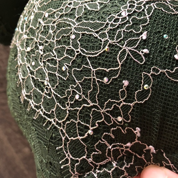 Victoria’s Secret Dark Green Lace Bra 36DD - Picture 6 of 6